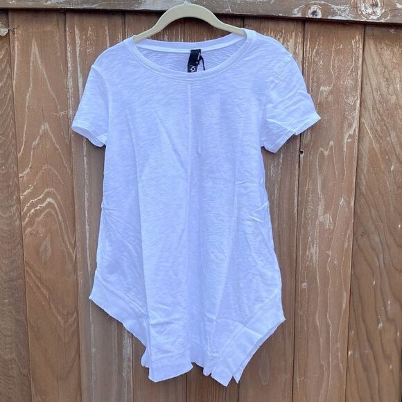 Bobi White Square Hem Tee. Size Large. New with Tag (NWT)! - Picture 4 of 11